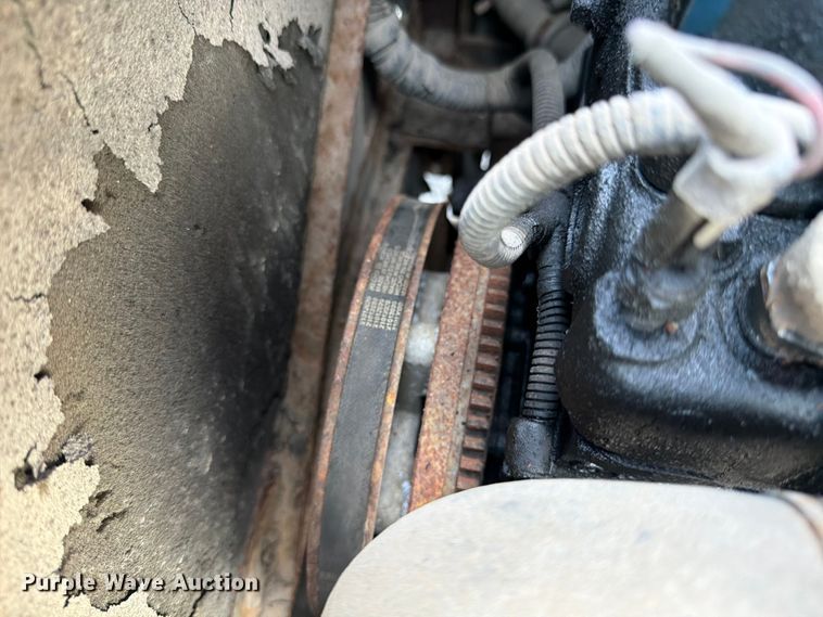 image for item ED5964 2014 Kenworth T680 semi truck