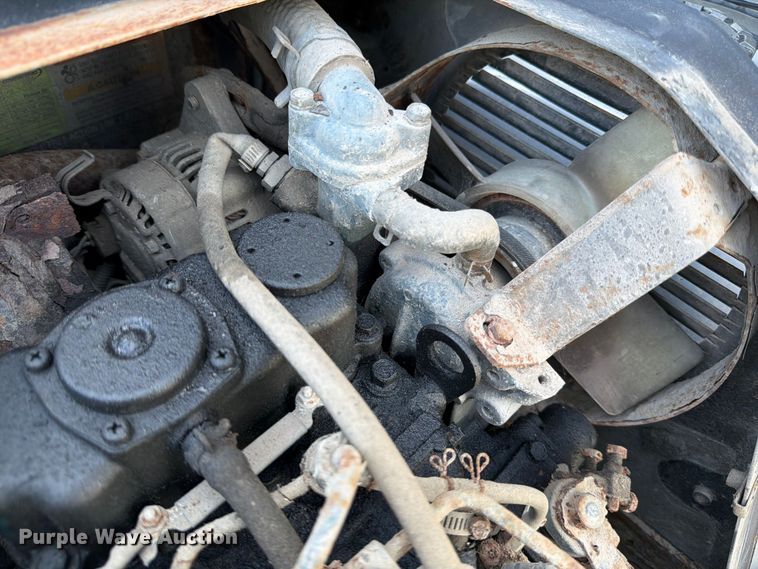 image for item ED5964 2014 Kenworth T680 semi truck