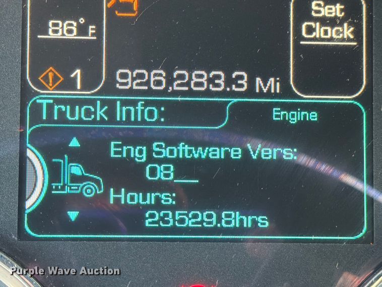 image for item ED5964 2014 Kenworth T680 semi truck