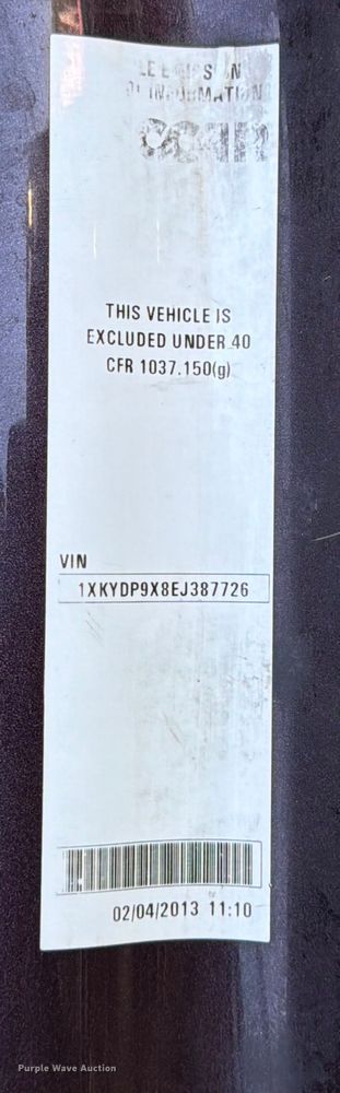 image for item ED5964 2014 Kenworth T680 semi truck