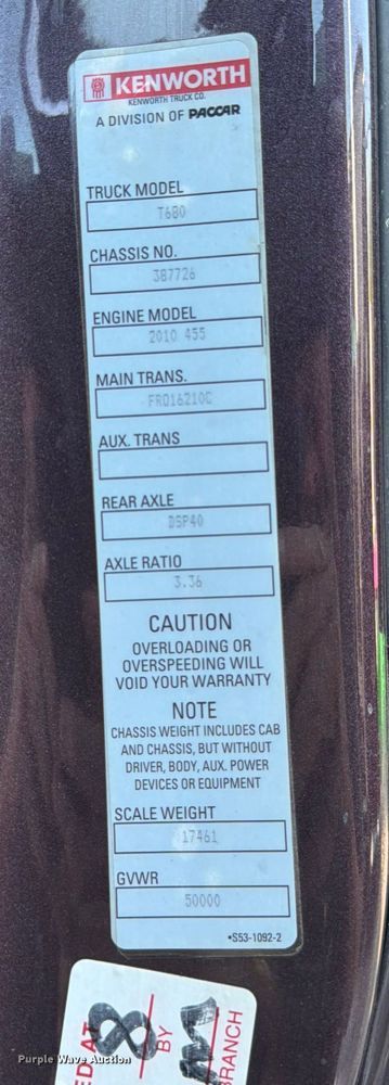 image for item ED5964 2014 Kenworth T680 semi truck