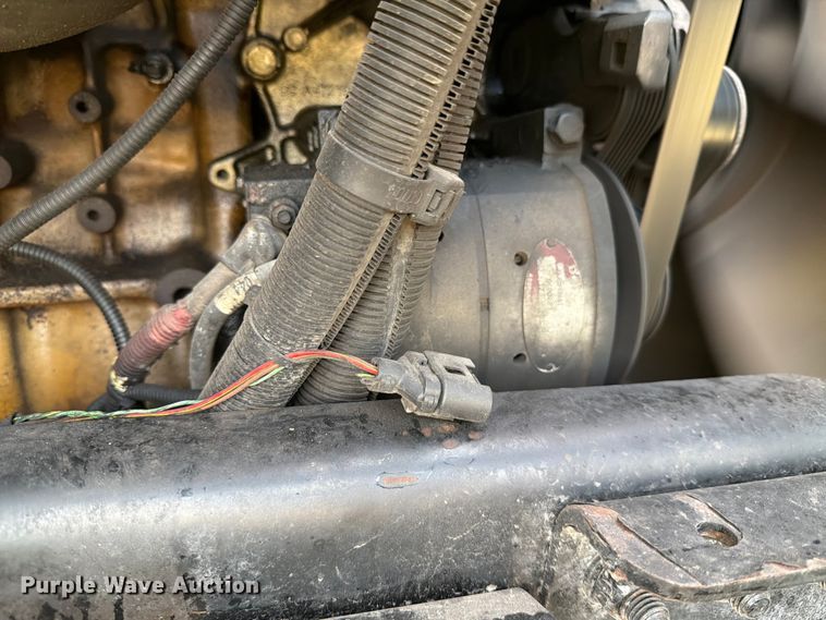 image for item ED5977 2011 Freightliner Cascadia semi truck