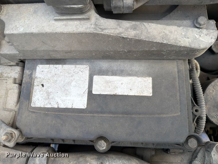 image for item ED5977 2011 Freightliner Cascadia semi truck