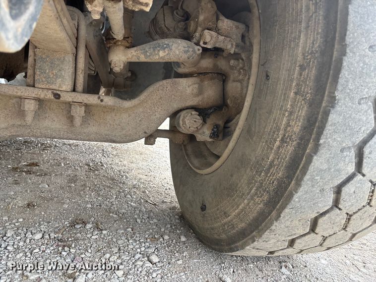 image for item EE4155 1991 Mack RD6886 dump truck