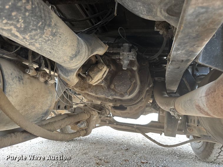 image for item EE4155 1991 Mack RD6886 dump truck