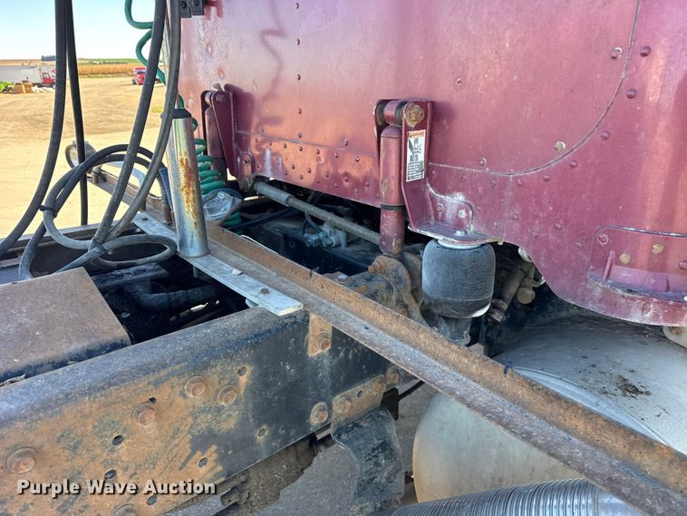 image for item EF2197 1996 Peterbilt 379 semi truck