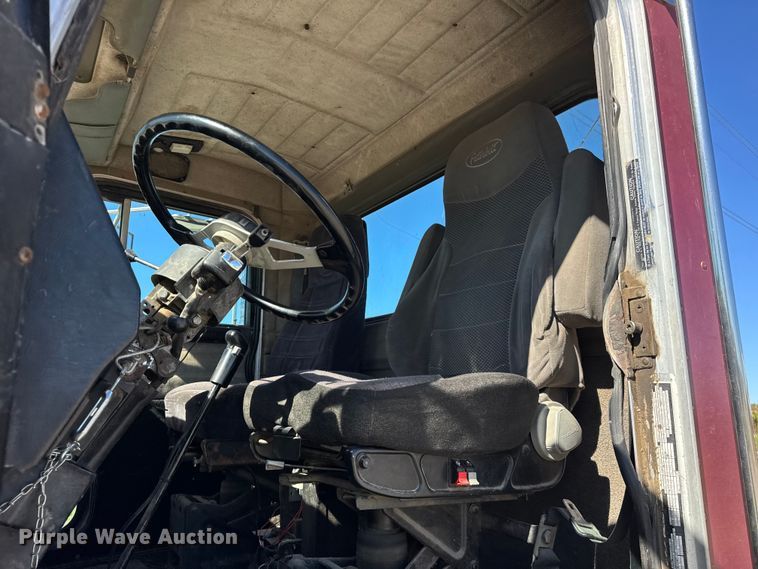 image for item EF2197 1996 Peterbilt 379 semi truck