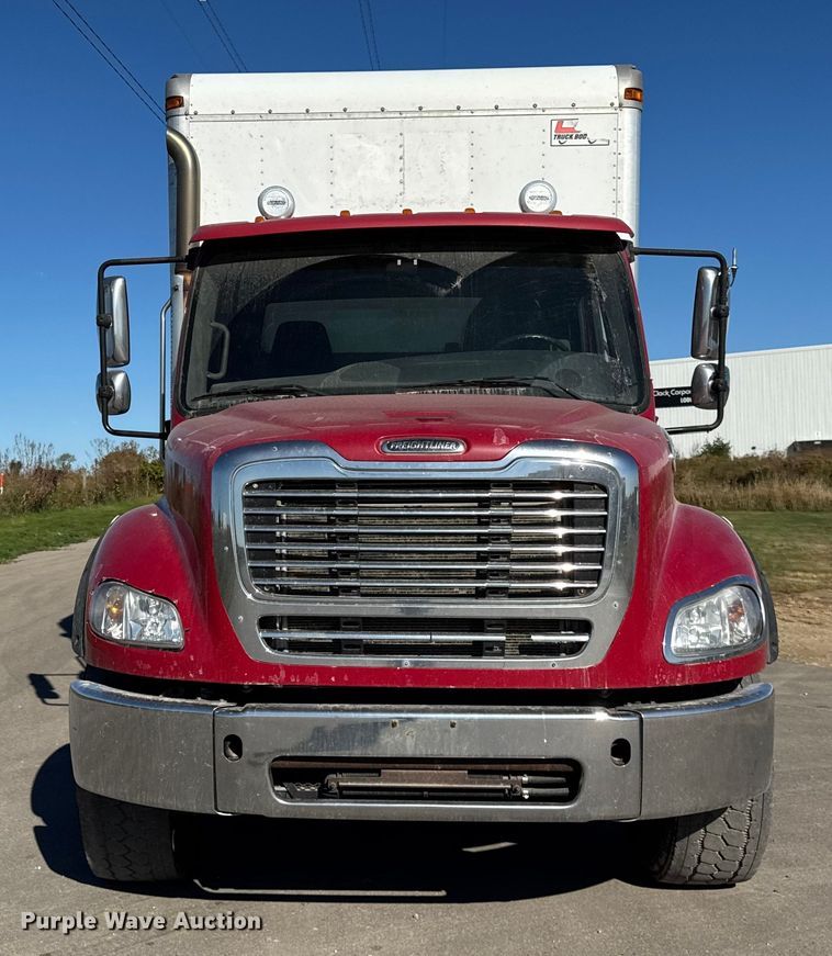image for item EF2198 2013 Freightliner Business Class M2 box truck