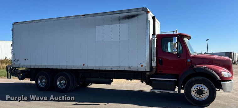 image for item EF2198 2013 Freightliner Business Class M2 box truck