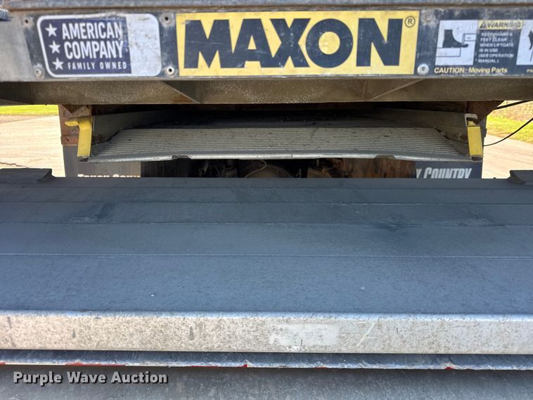 image for item EF2198 2013 Freightliner Business Class M2 box truck