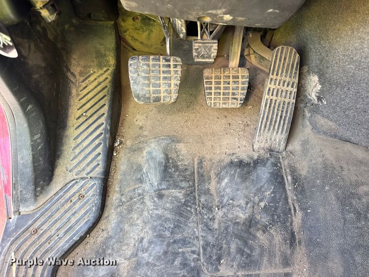 image for item EF2198 2013 Freightliner Business Class M2 box truck