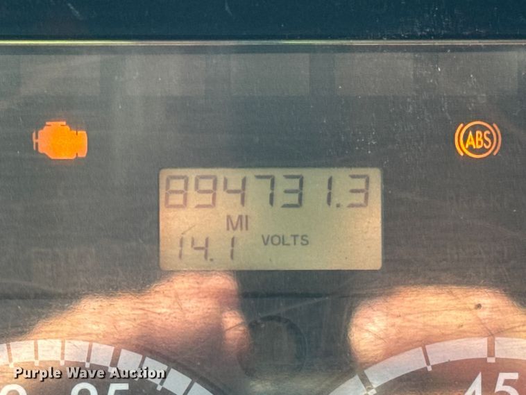 image for item EF2198 2013 Freightliner Business Class M2 box truck