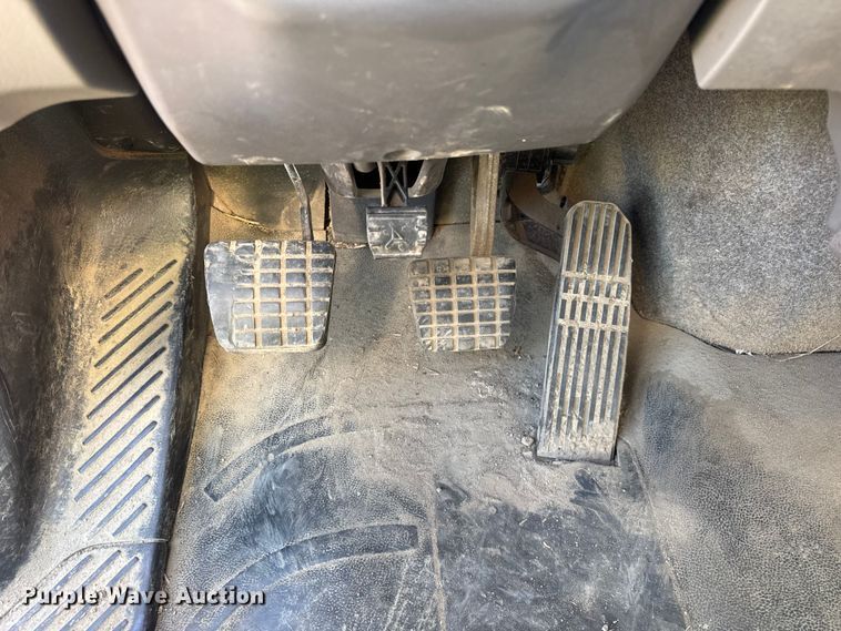 image for item EF2200 2016 Freightliner Business Class M2 box truck