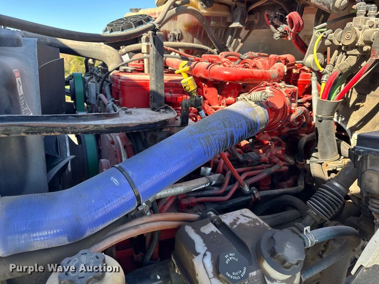 image for item EF2200 2016 Freightliner Business Class M2 box truck