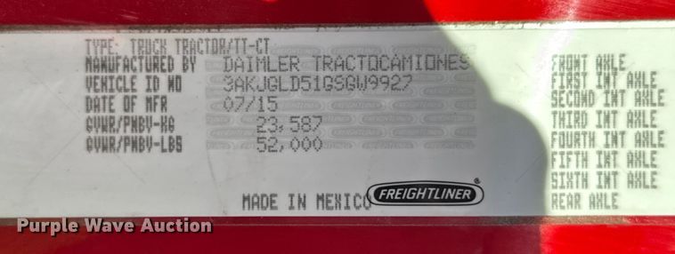 image for item EF2201 2016 Freightliner Cascadia 125 semi truck