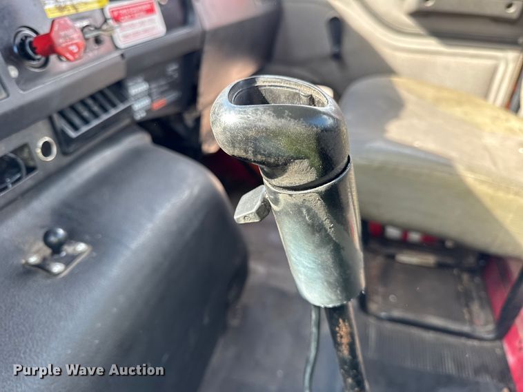 image for item EF2221 2000 International F-2574 semi truck