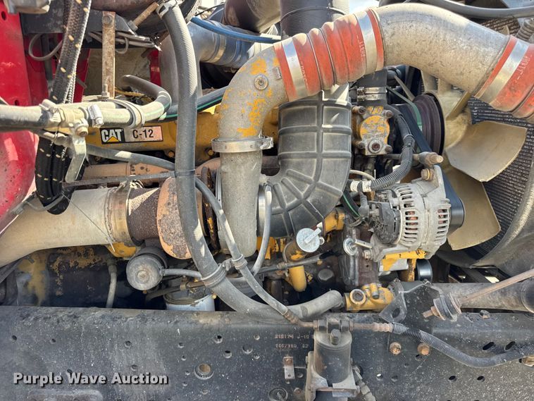 image for item EF2221 2000 International F-2574 semi truck