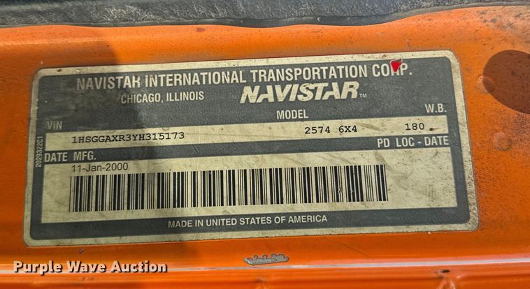 image for item EF2221 2000 International F-2574 semi truck