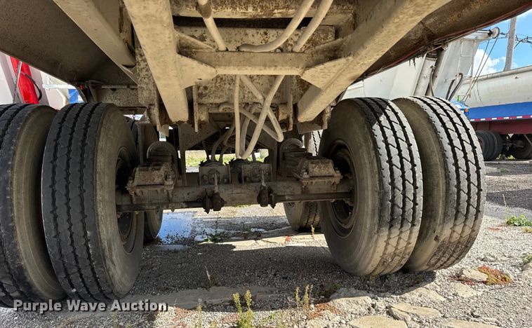 image for item EF2227 1994 Hilbilt end dump trailer