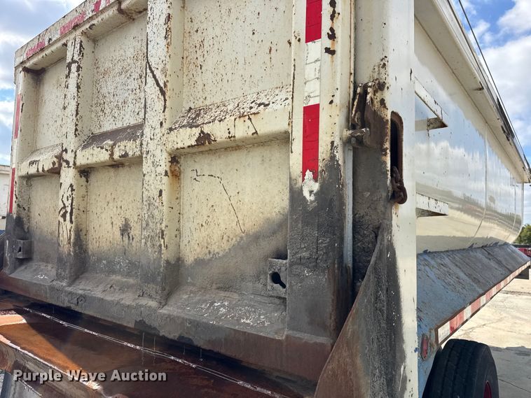 image for item EF2227 1994 Hilbilt end dump trailer