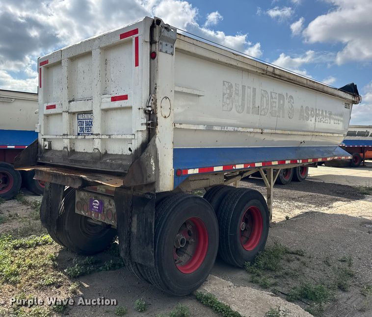 image for item EF2228 1993 Hillbilt end dump trailer
