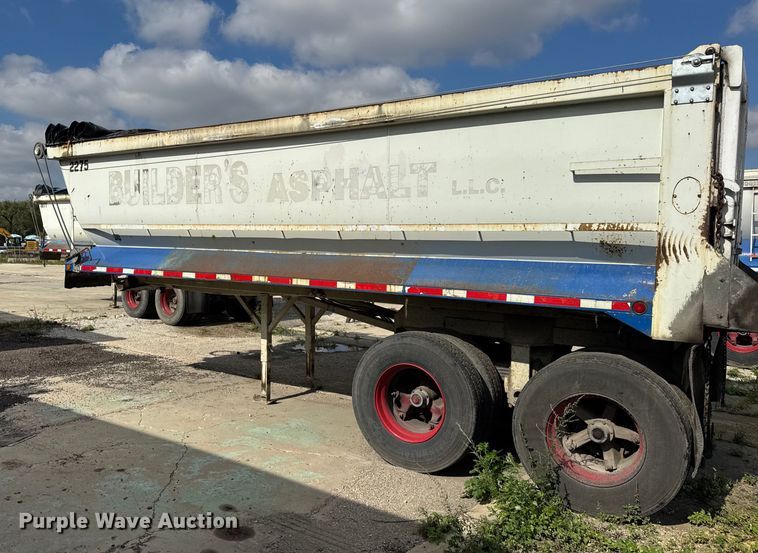image for item EF2228 1993 Hillbilt end dump trailer