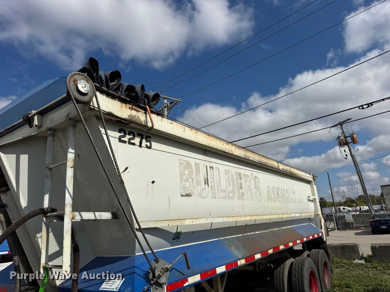 image for item EF2228 1993 Hillbilt end dump trailer