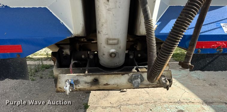 image for item EF2228 1993 Hillbilt end dump trailer