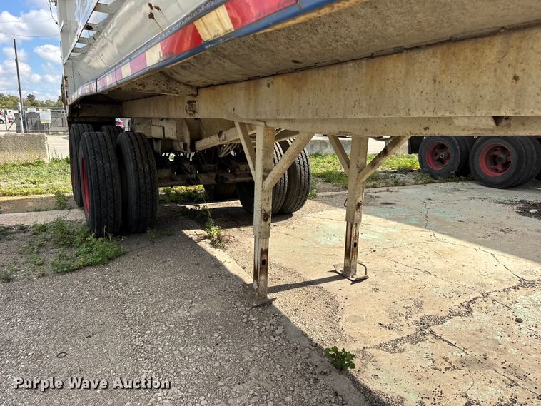 image for item EF2228 1993 Hillbilt end dump trailer