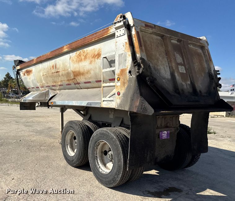 image for item EF2234 2013 Coras Predator end dump trailer