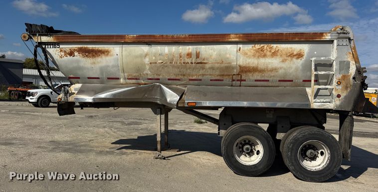 image for item EF2234 2013 Coras Predator end dump trailer