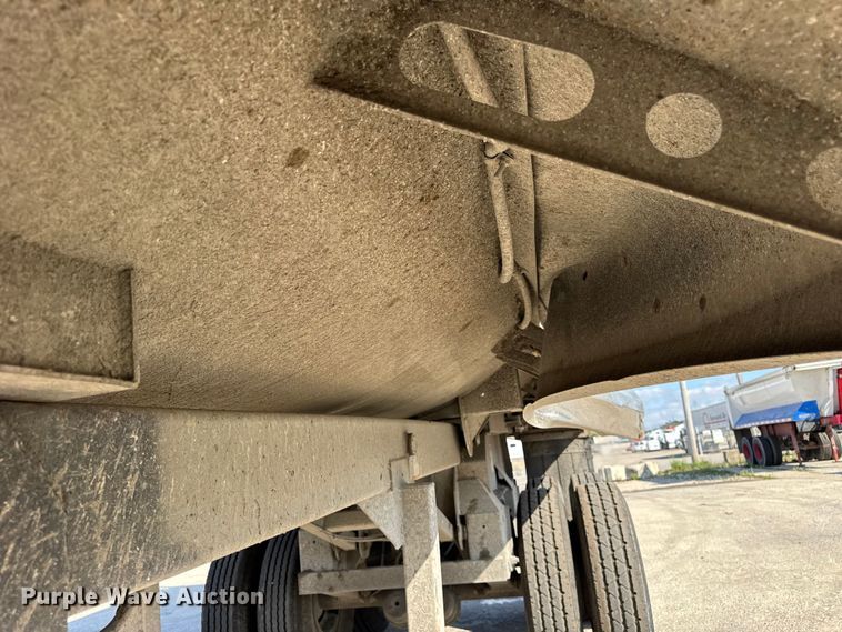 image for item EF2234 2013 Coras Predator end dump trailer