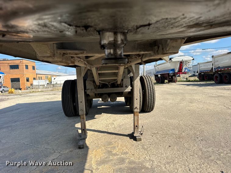 image for item EF2234 2013 Coras Predator end dump trailer