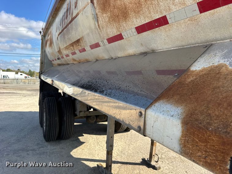 image for item EF2234 2013 Coras Predator end dump trailer