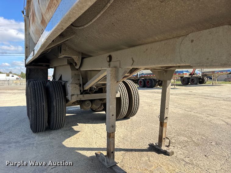 image for item EF2234 2013 Coras Predator end dump trailer