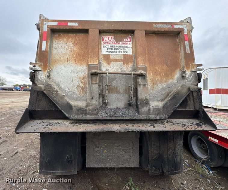 image for item EF2241 2013 Coras Predator end dump trailer