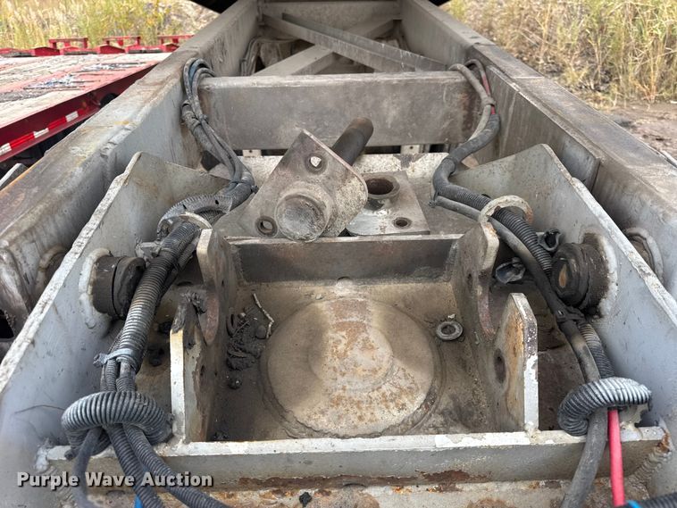 image for item EF2241 2013 Coras Predator end dump trailer