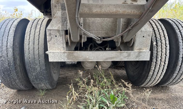 image for item EF2241 2013 Coras Predator end dump trailer