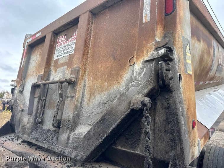 image for item EF2241 2013 Coras Predator end dump trailer