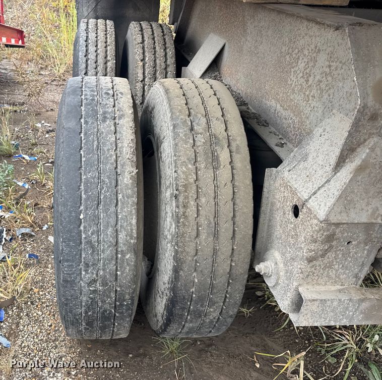 image for item EF2241 2013 Coras Predator end dump trailer