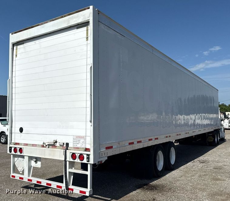 image for item EG6011 2004 Great Dane 7411TP-SA dry van trailer