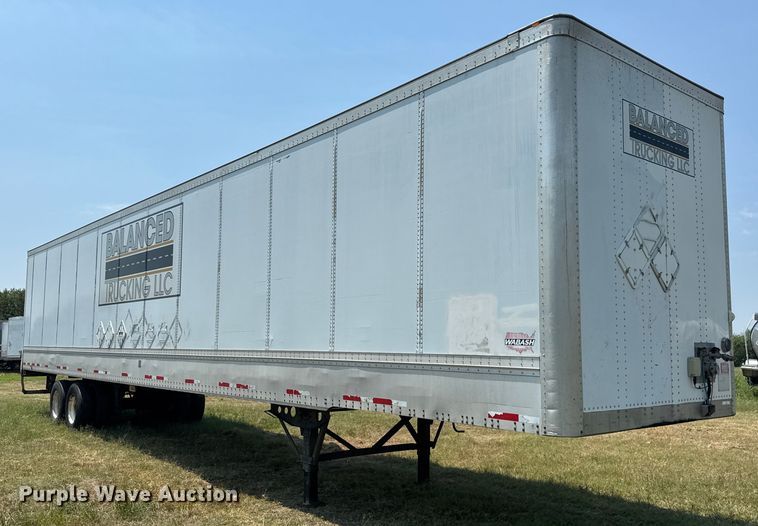 image for item EG6098 2010 Wabash dry van trailer