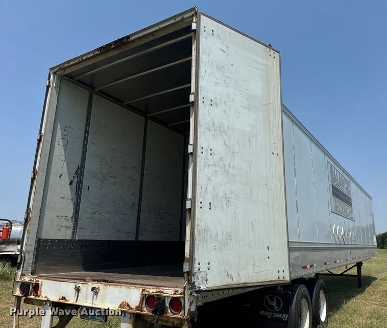 image for item EG6098 2010 Wabash dry van trailer