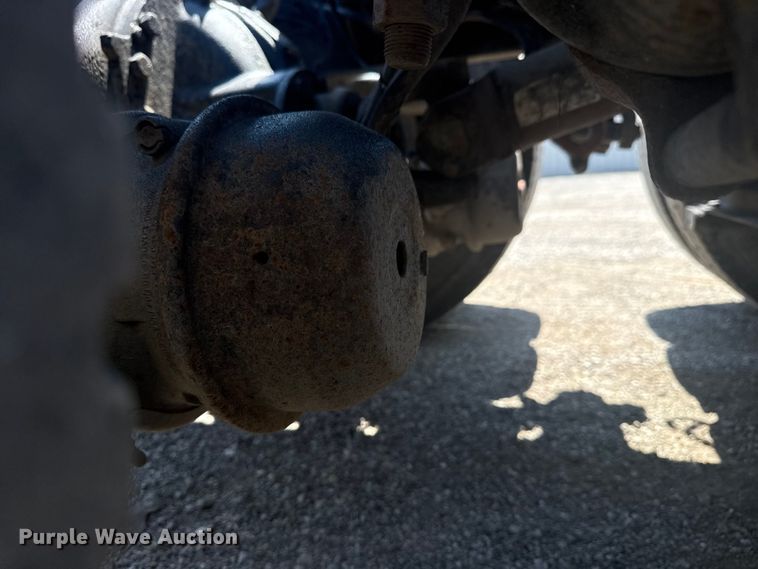 image for item EG6151 1999 Peterbilt 379 semi truck