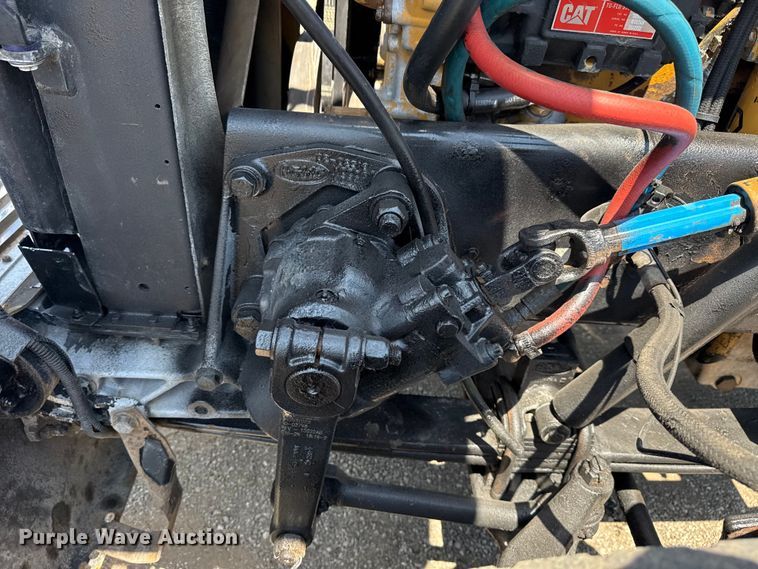 image for item EG6151 1999 Peterbilt 379 semi truck