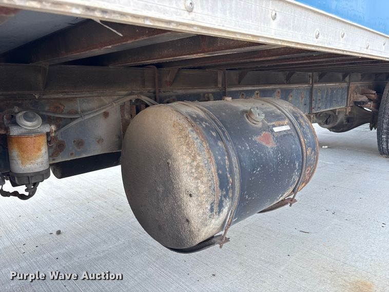 image for item EM6050 2006 Nissan UD2600 box truck