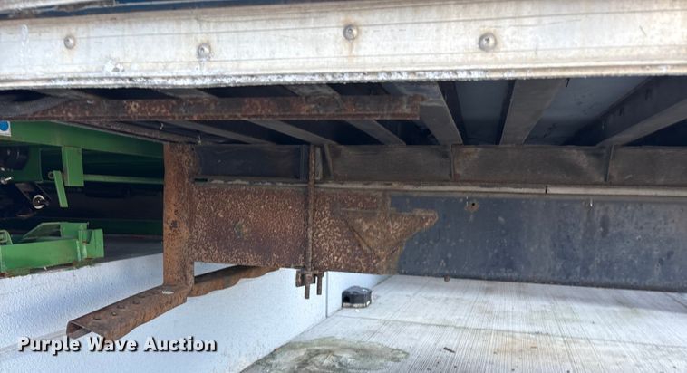 image for item EM6050 2006 Nissan UD2600 box truck