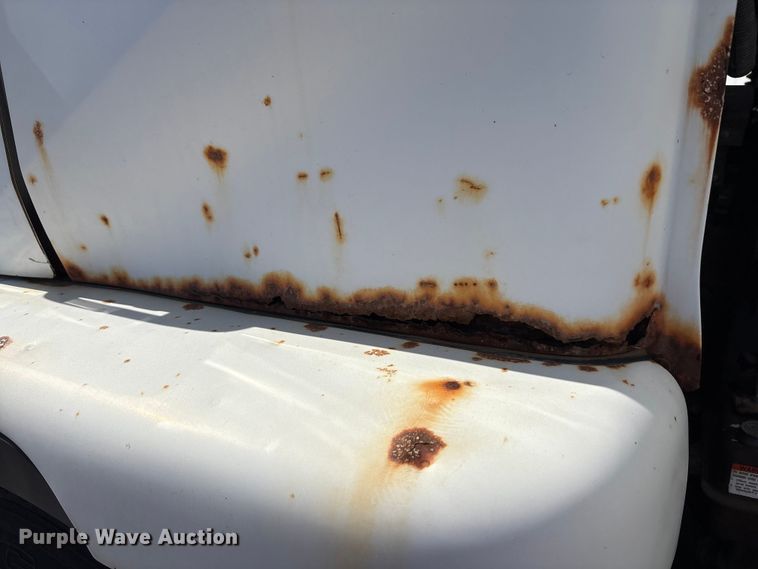 image for item EM6051 2007 Nissan  UD2600 box truck