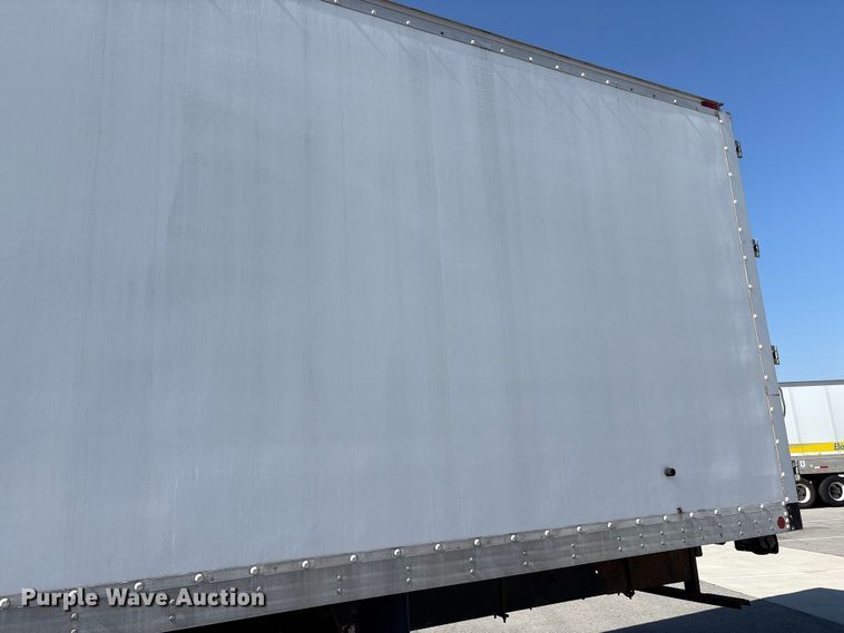 image for item EM6051 2007 Nissan  UD2600 box truck
