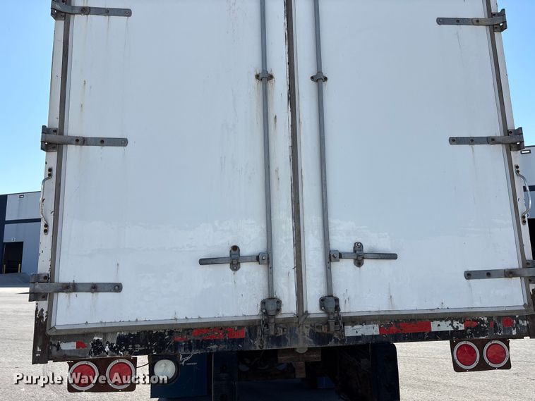 image for item EM6051 2007 Nissan  UD2600 box truck